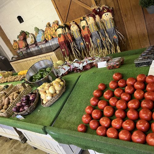 4th Generation Farmers Market in Mt Laurel Township, NJ. South Jersey fresh produce.